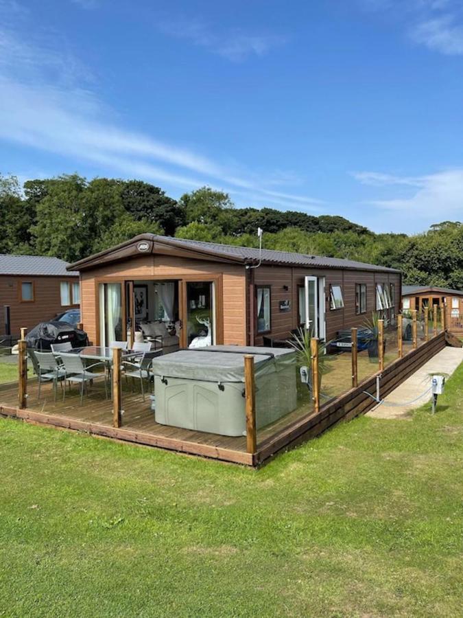 Luxury Boutique Style Lodge With Hot Tub Bridlington Dış mekan fotoğraf