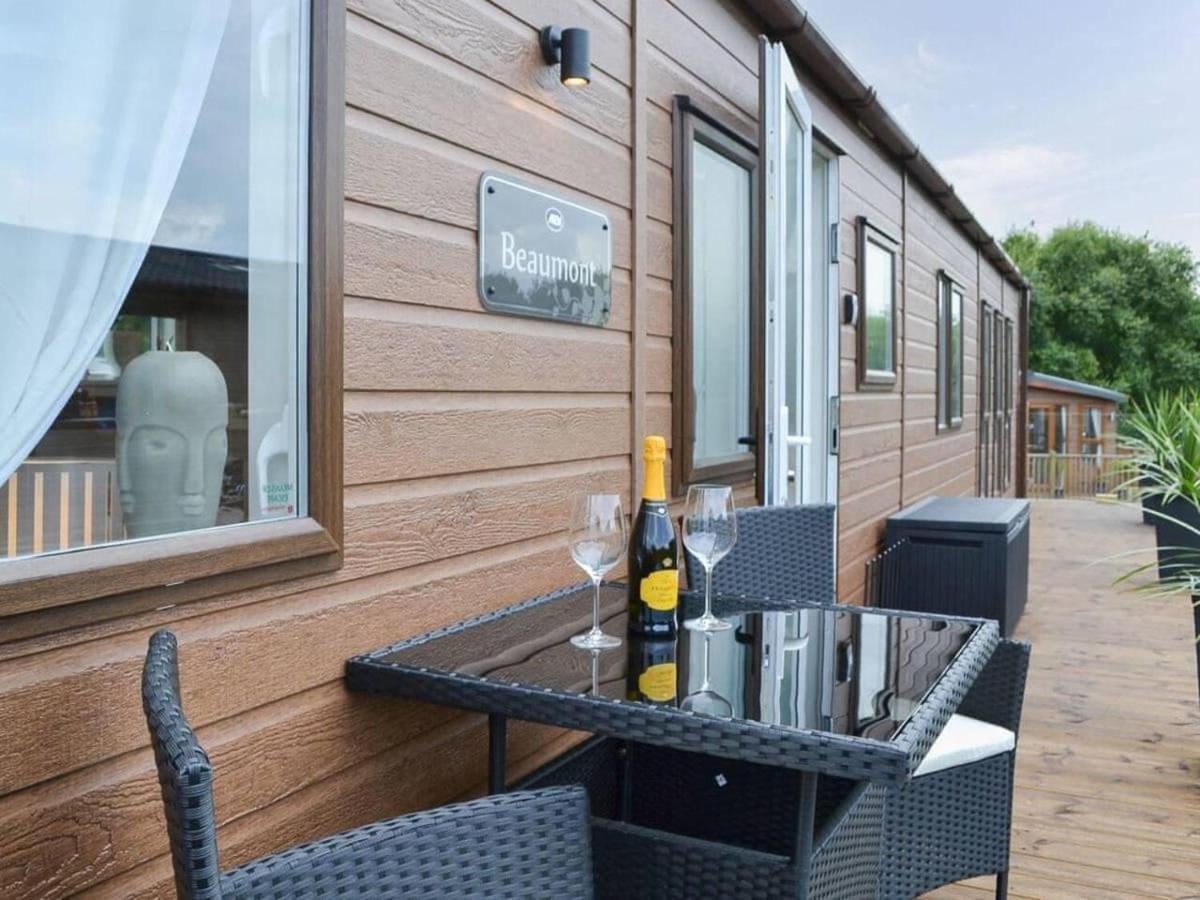 Luxury Boutique Style Lodge With Hot Tub Bridlington Dış mekan fotoğraf